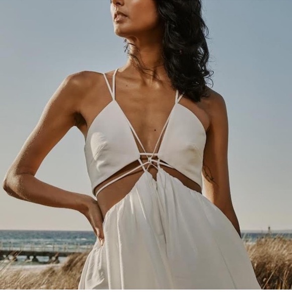 Helen O'Connor Super Nova Modern Strappy Cutouts Voluminous Maxi Dress Gown - Picture 3 of 5